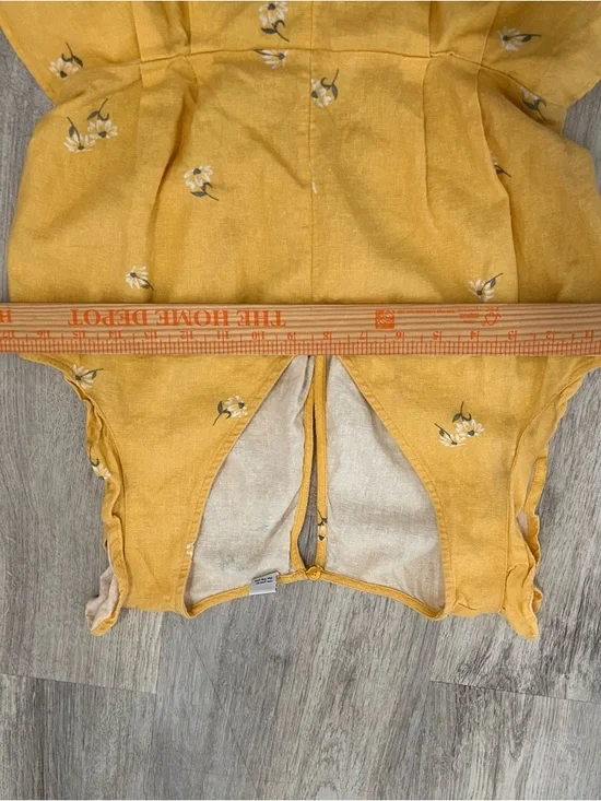 Old Navy Linen Romper Womens Small Yellow Daisies Floral Belted Spring Cottage - Picture 3 of 11